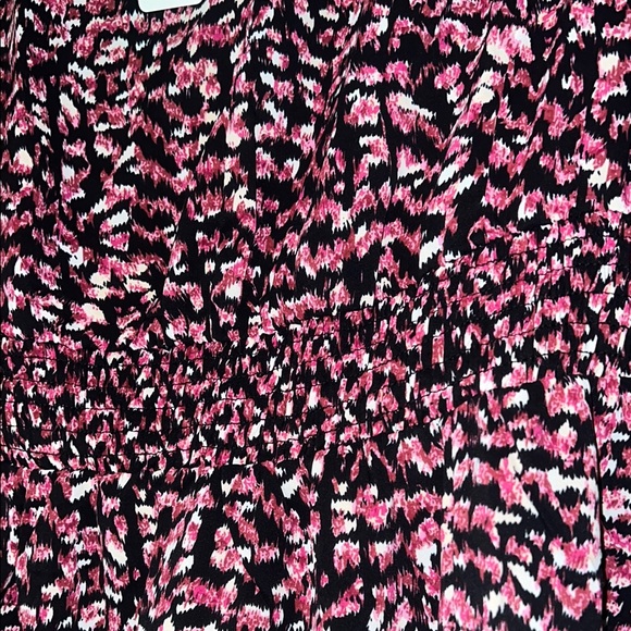 Elegant Red and Black Floral Women's Maxi Dress with Slit - Picture 4 of 10